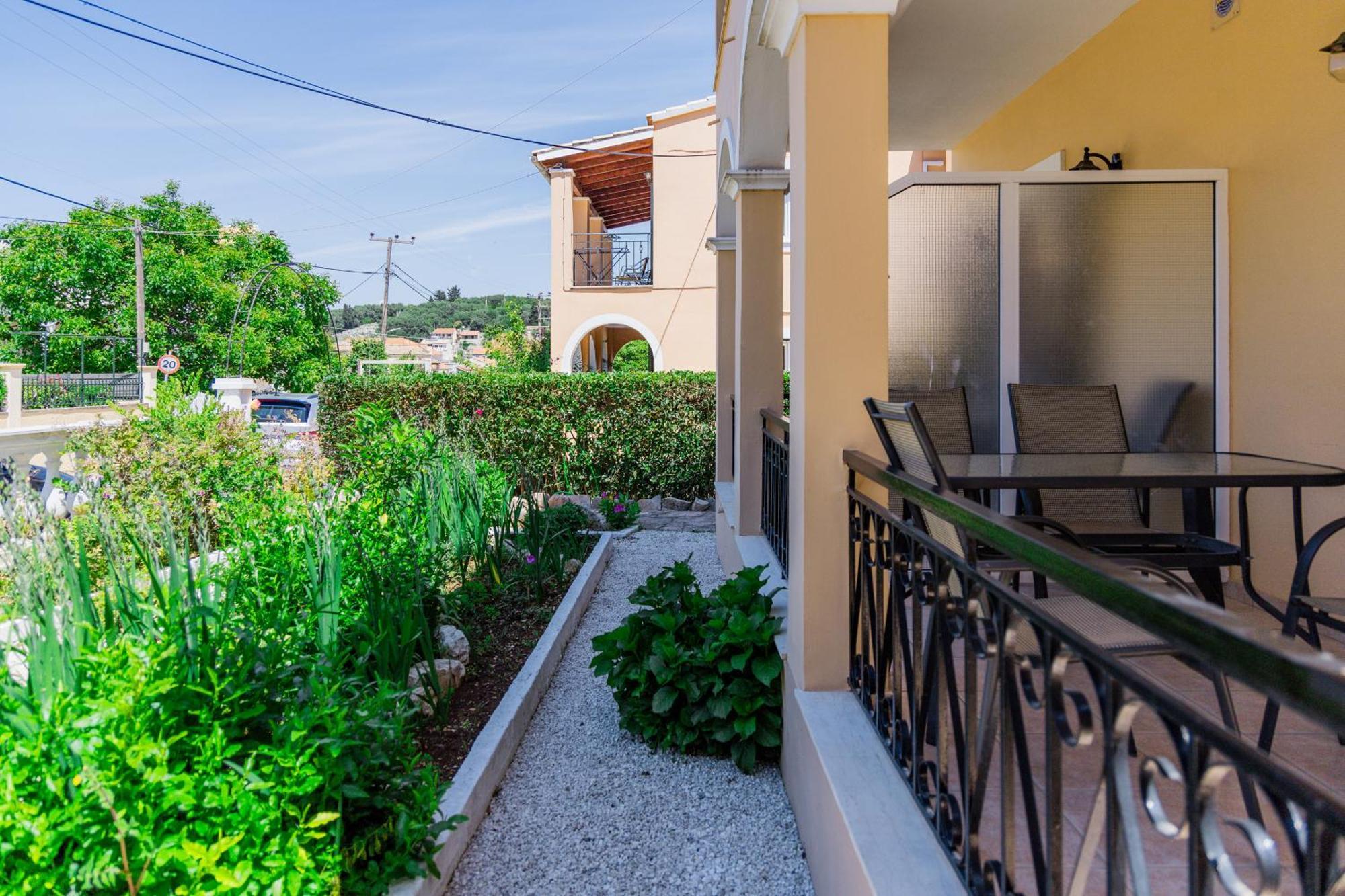 Nikos Cassiopeia Apartment Касиопи Екстериор снимка
